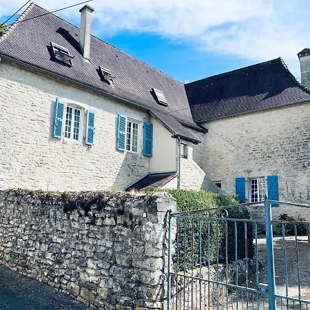 فندق مبيت وإفطار Du Lion D'or 3*