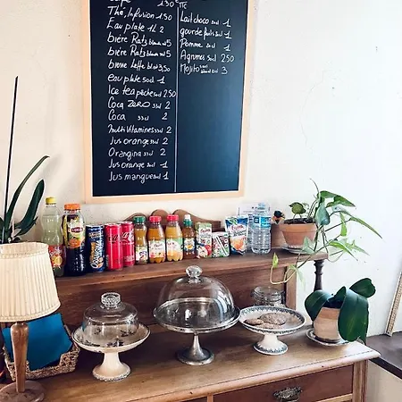 فندق مبيت وإفطار Du Lion D'or 3*