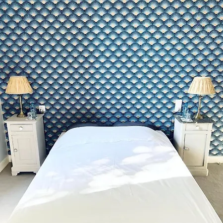 Du Lion D'or Bed & Breakfast *